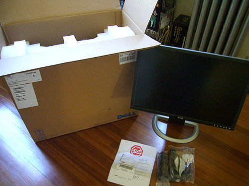 Dell 2405FPW 교환.