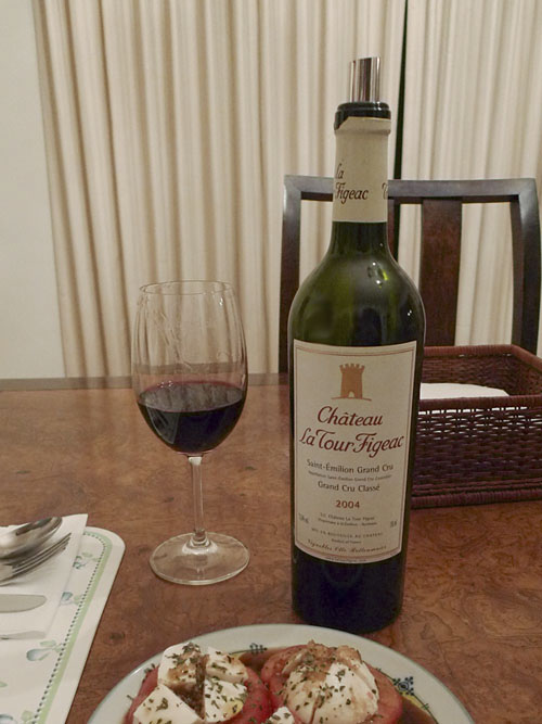 Chateau La Tour Figeac 2004