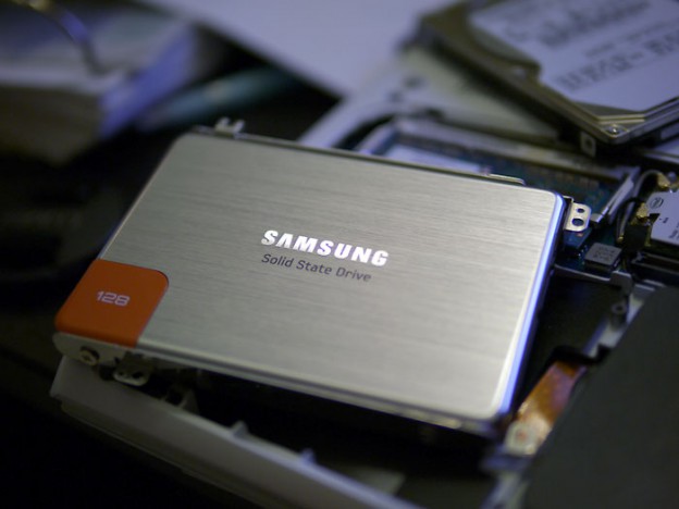 삼성 SSD 470 시리즈 128 GB
